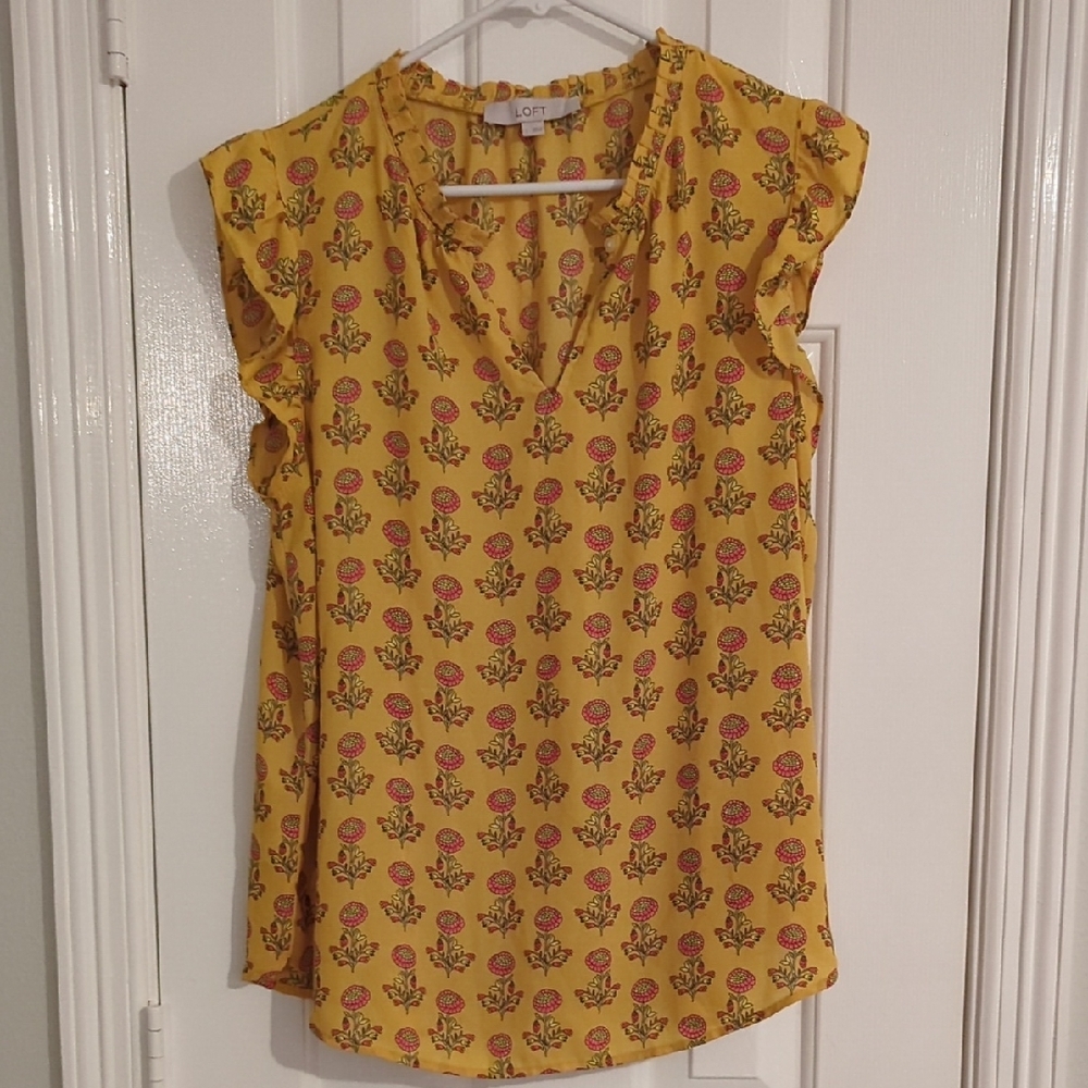 LOFT Peony Ruffle Split Neck Top, Large - Picture 5 of 12